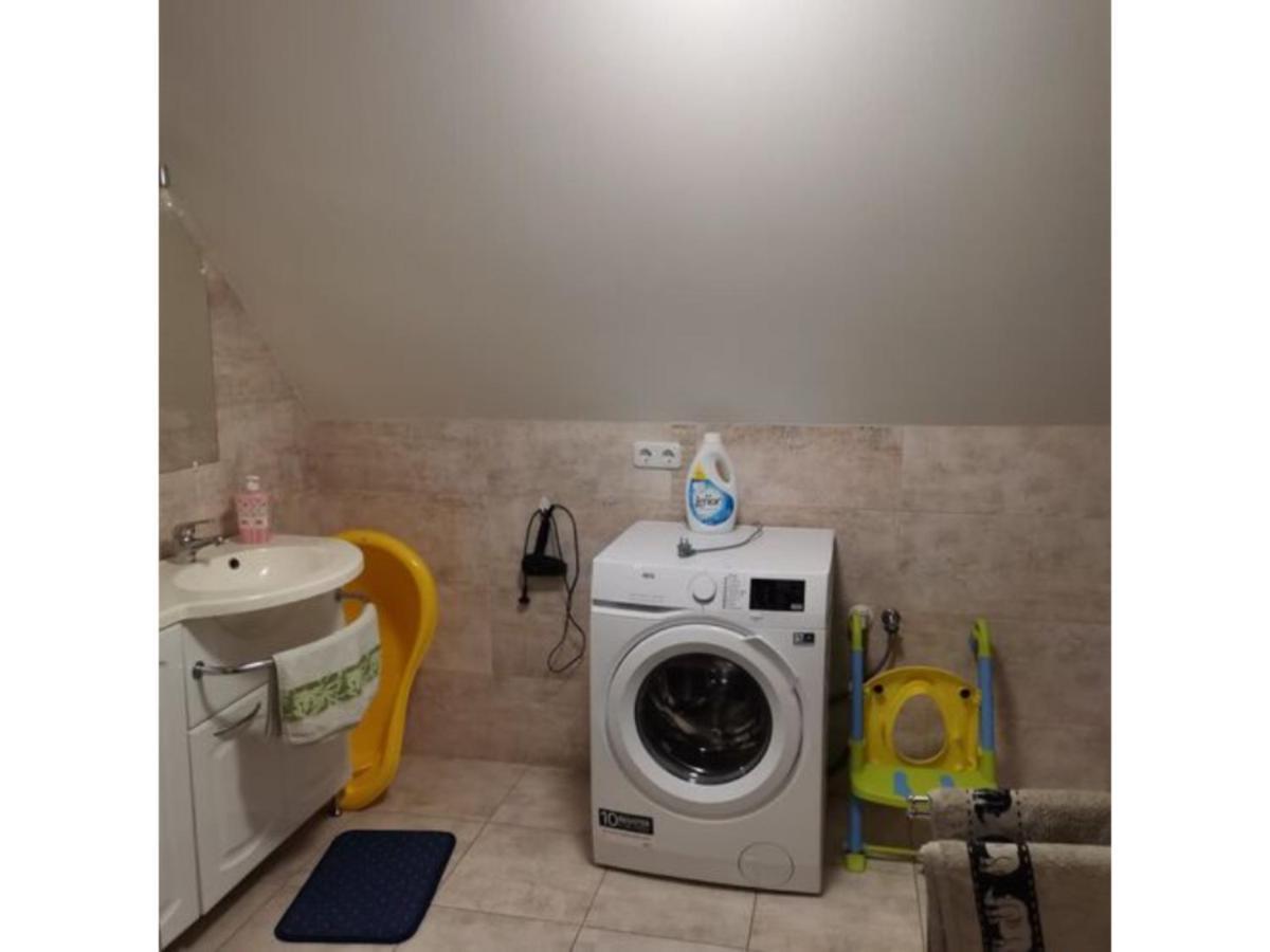Forras Vendeghaz Apartment Tata Exterior foto